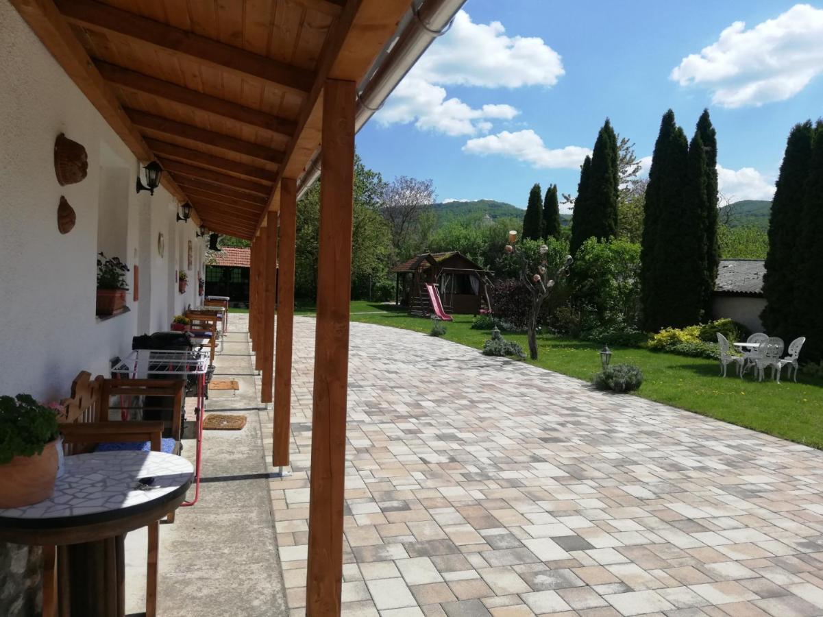 Bobita Apartmanhaz Szilvásvárad Exterior foto
